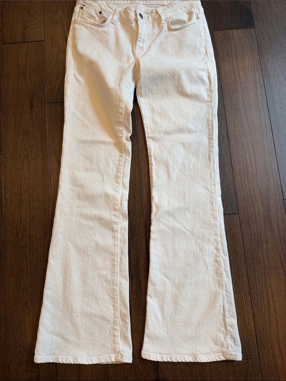 !it jeans Diva White Flare Jeans Size 29 - C67-132